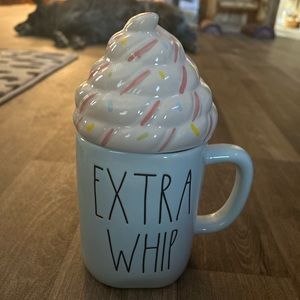 Rae Dunn coffee cup with topper